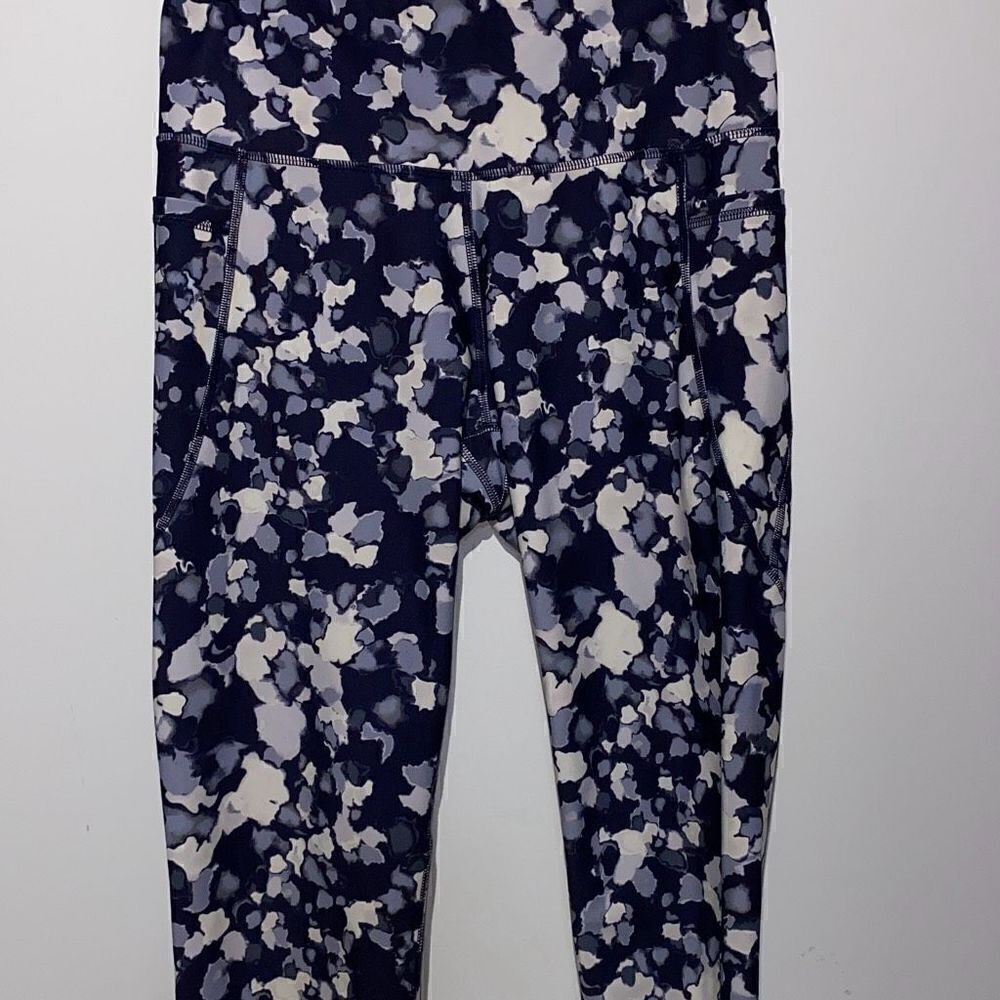 Old Navy Womens Active Go-Dry Elevate Compression Blue White Leggings Size Large